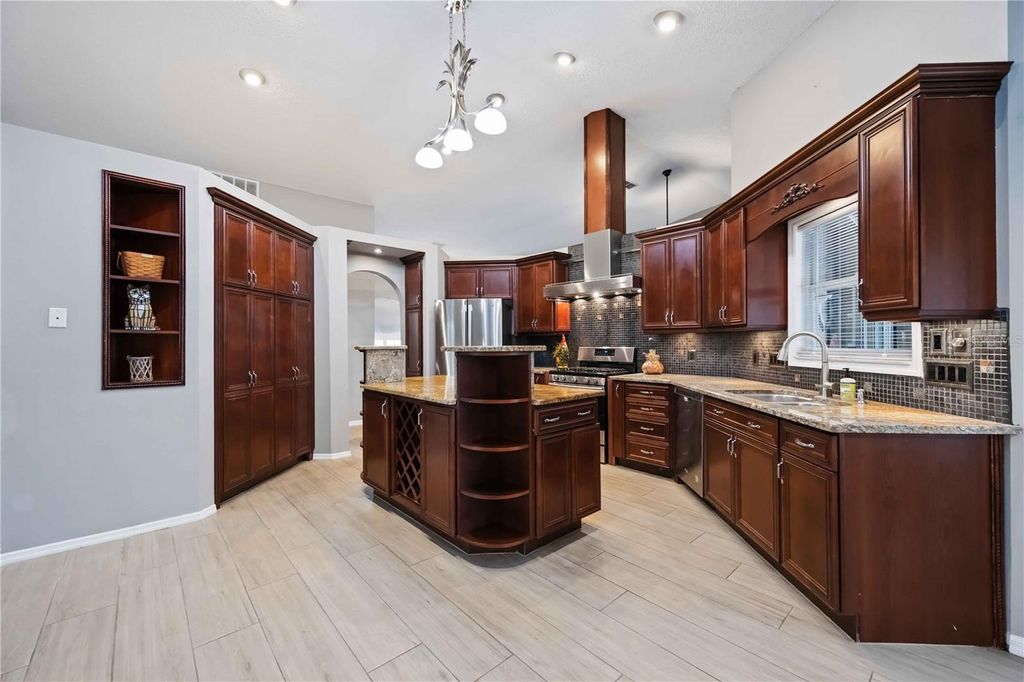 Photo of 4518 Dover Street Circle E, Bradenton, FL 34203 (MLS # A4661782)