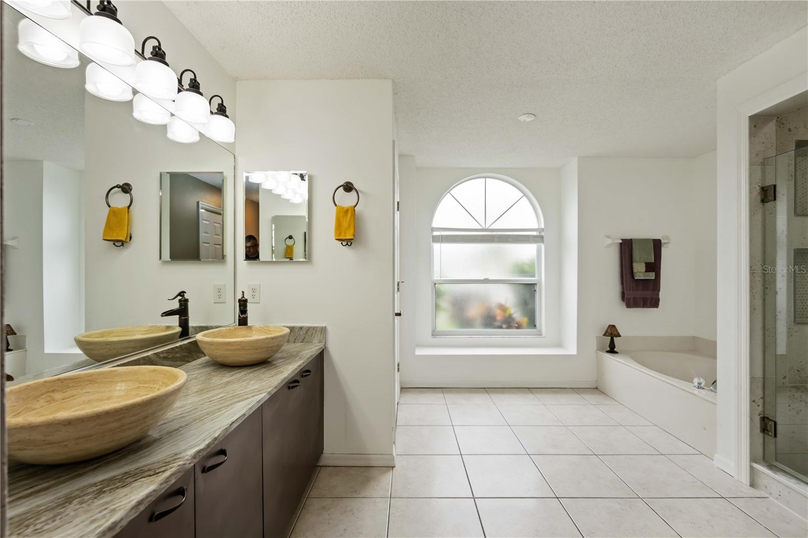 FAIRFAX PH TWO - Residential