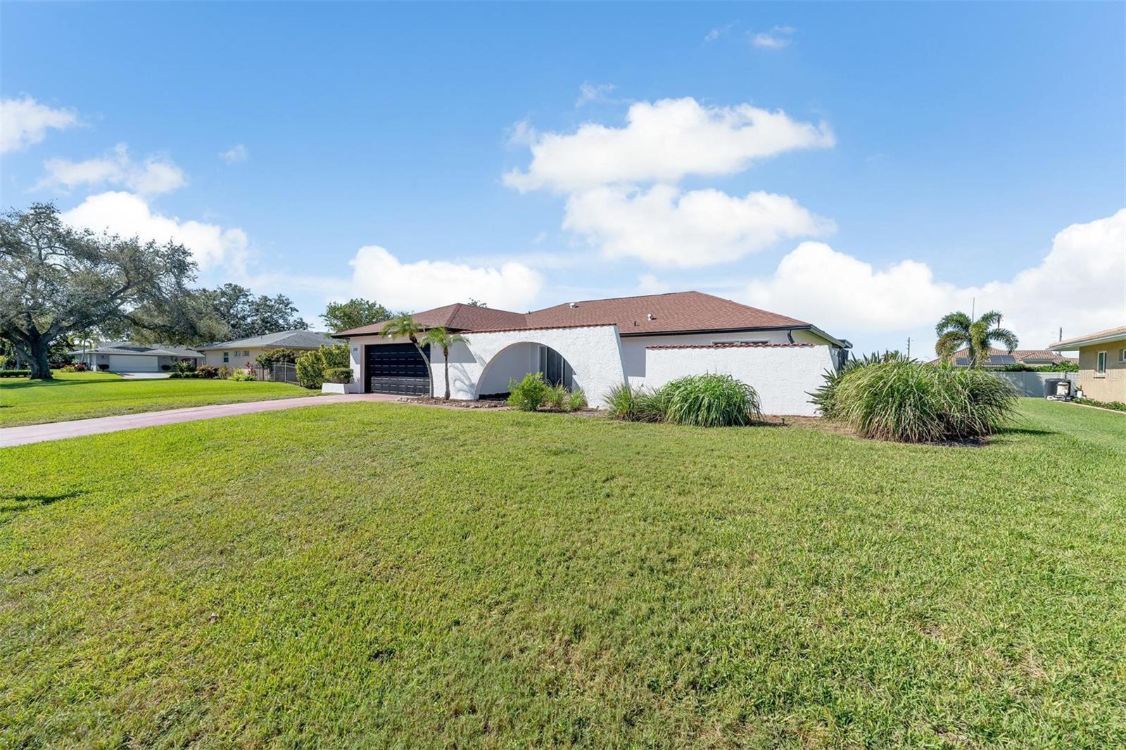 VILLAGE GREEN OF BRADENTON - Residential
