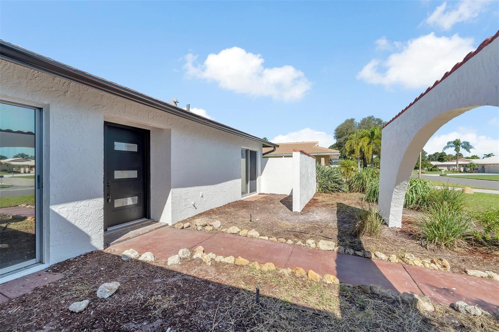 VILLAGE GREEN OF BRADENTON - Residential