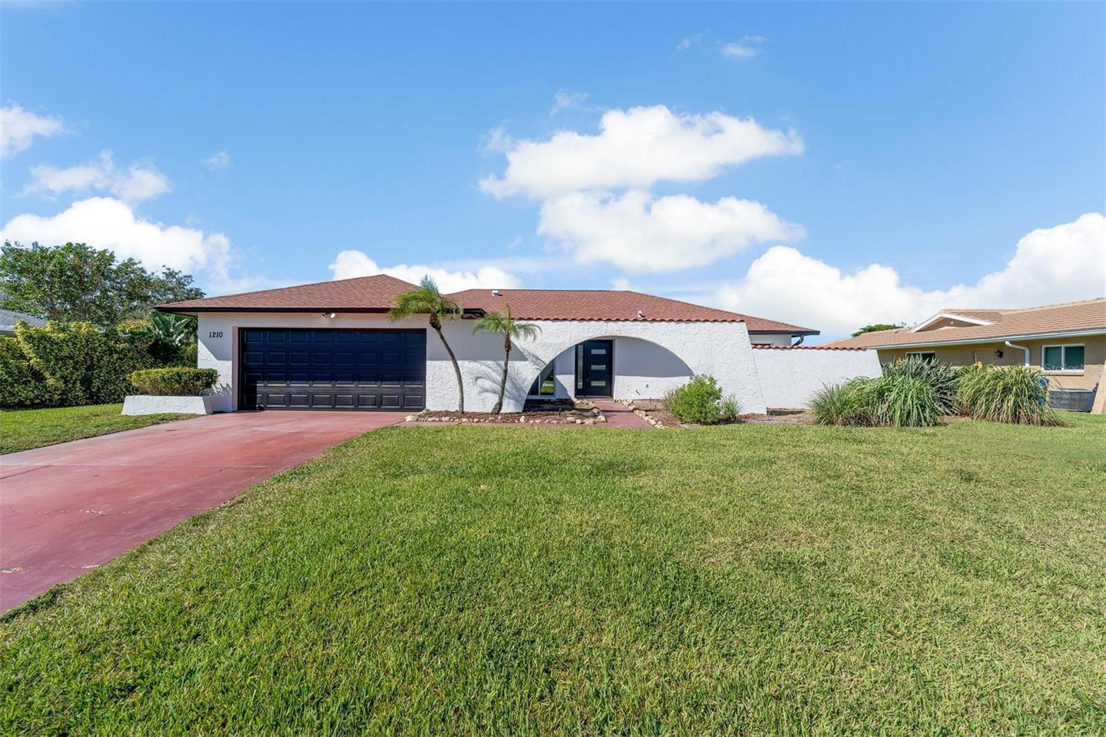 VILLAGE GREEN OF BRADENTON - Residential