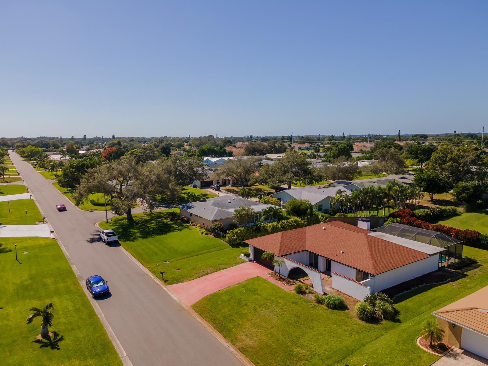 VILLAGE GREEN OF BRADENTON - Residential