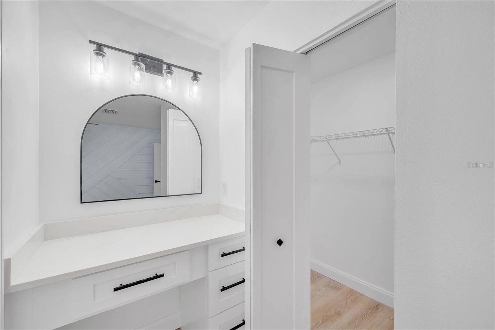 VILLAGE GREEN OF BRADENTON - Residential