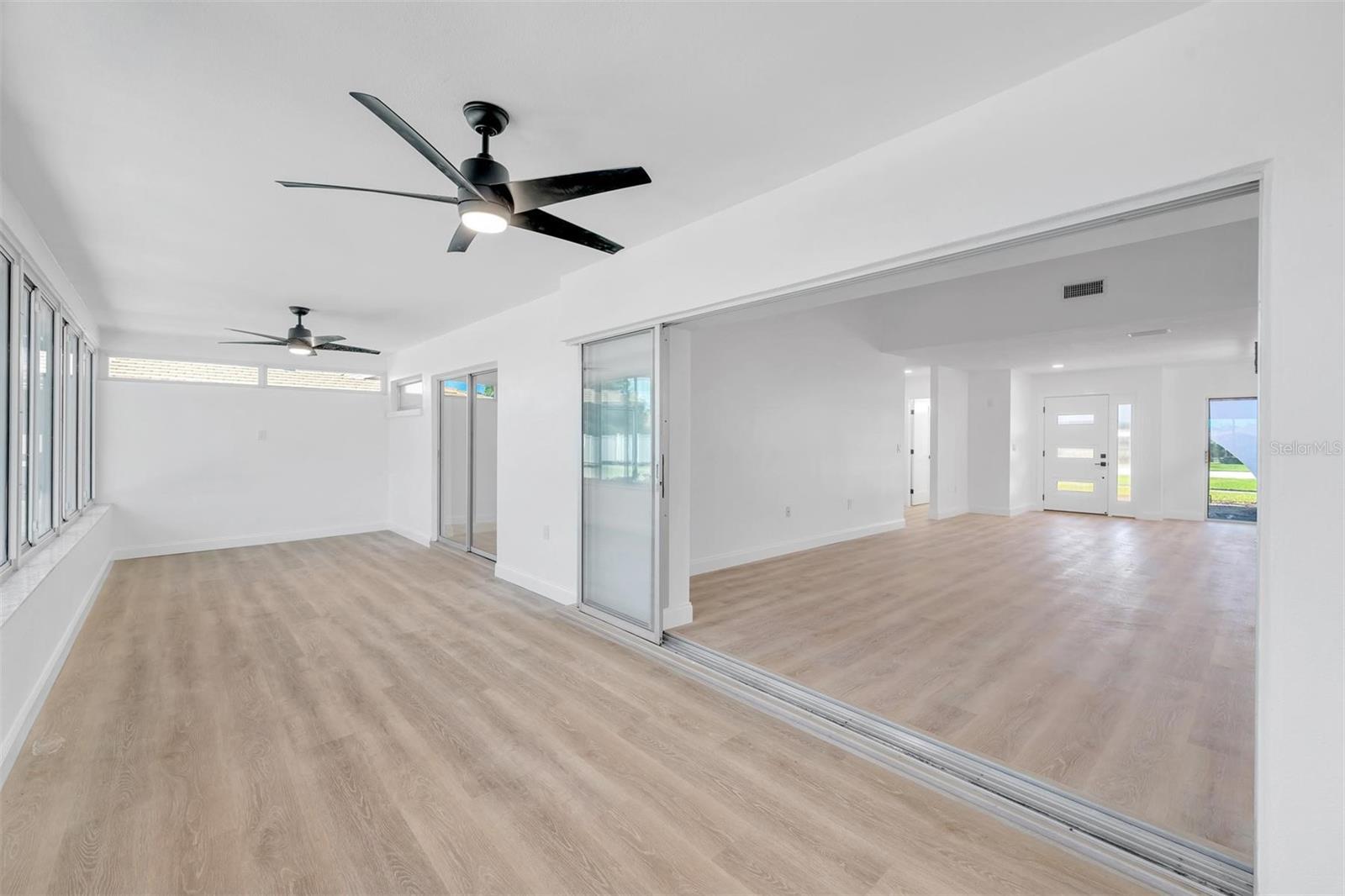 VILLAGE GREEN OF BRADENTON - Residential