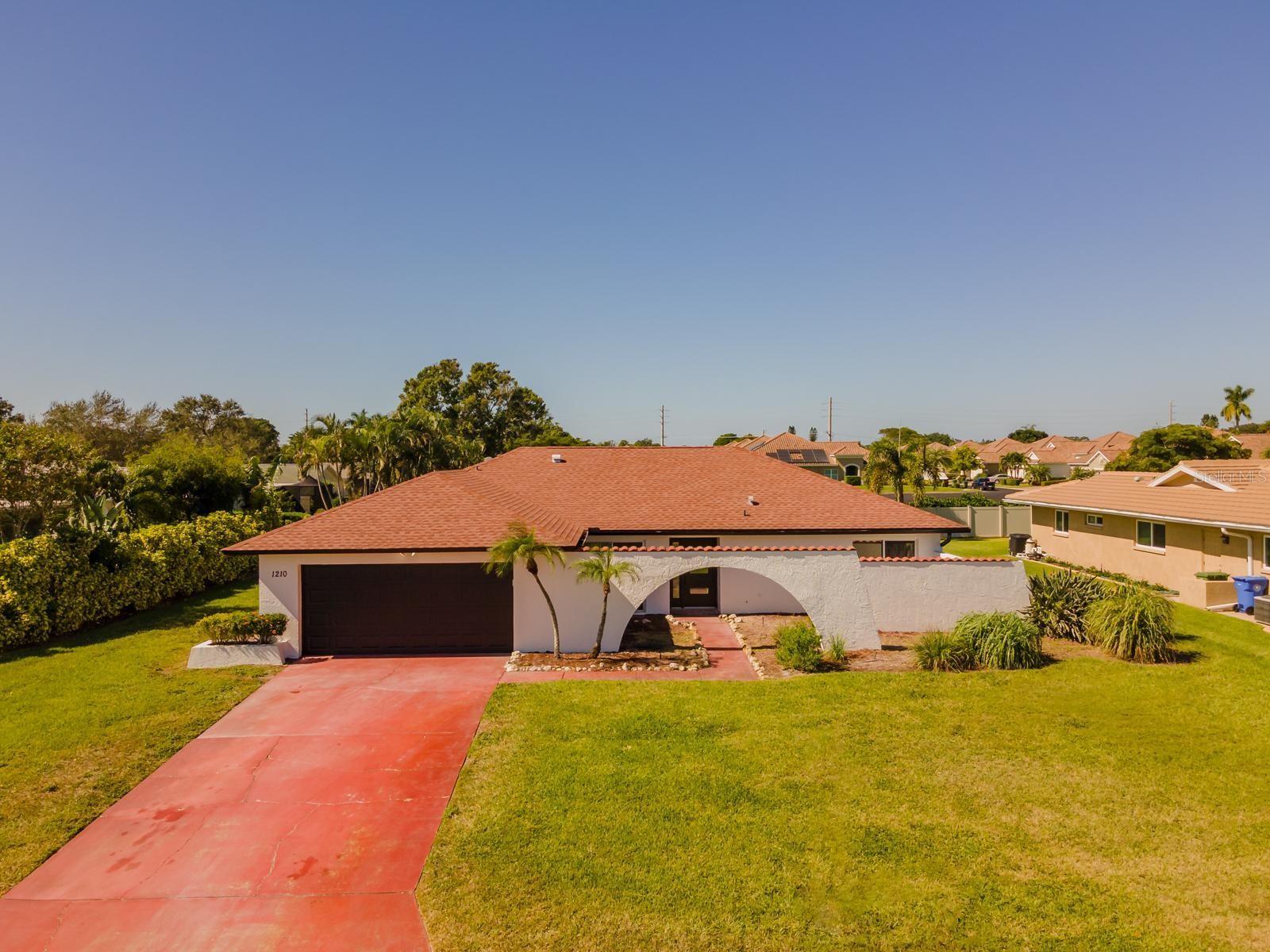 VILLAGE GREEN OF BRADENTON - Residential