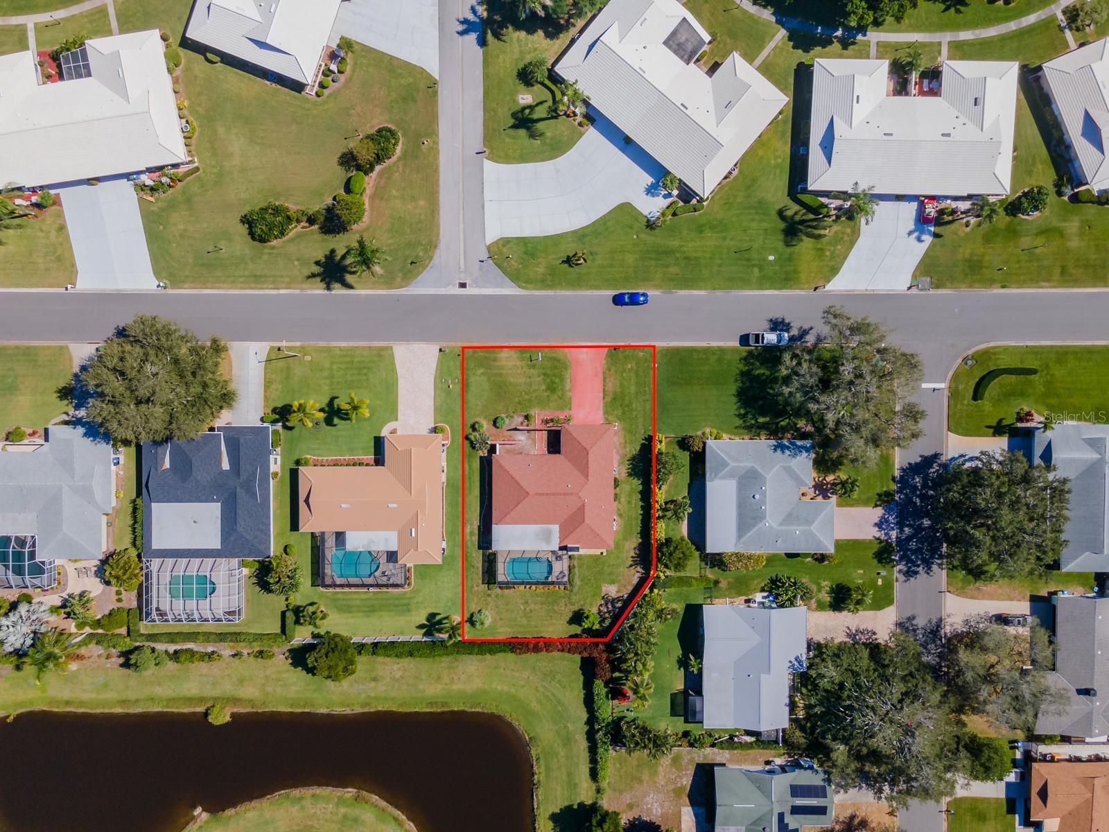 VILLAGE GREEN OF BRADENTON - Residential