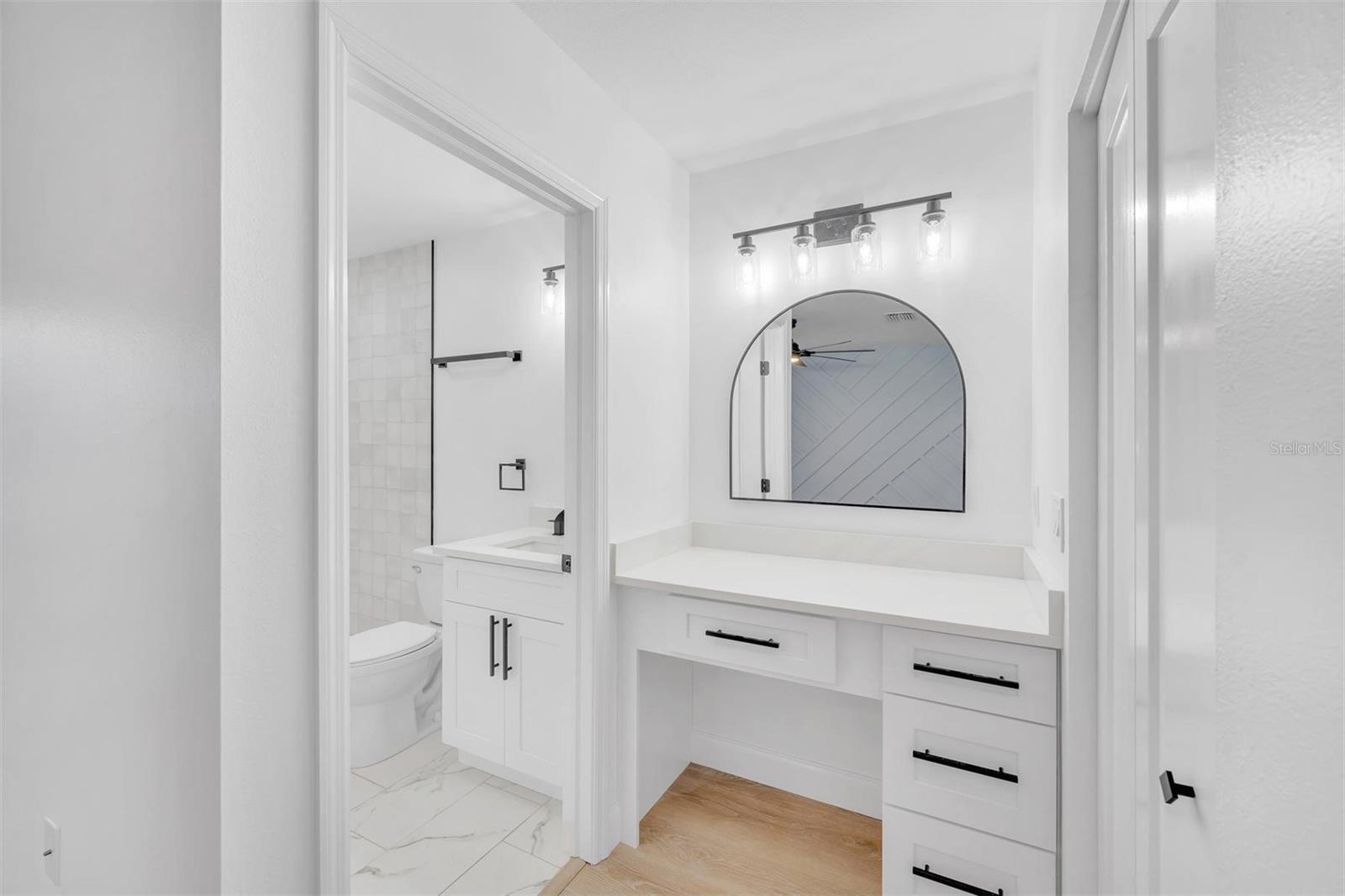 VILLAGE GREEN OF BRADENTON - Residential