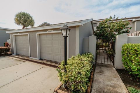 1513 SHELLEY PLACE LAKELAND FL 33803