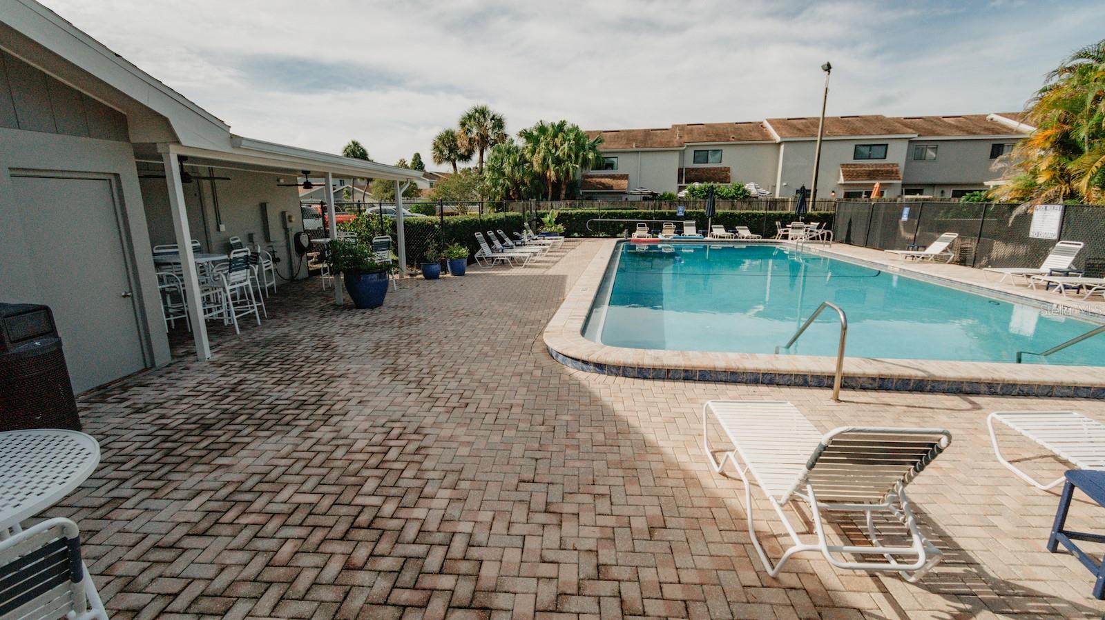 1513 SHELLEY PLACE