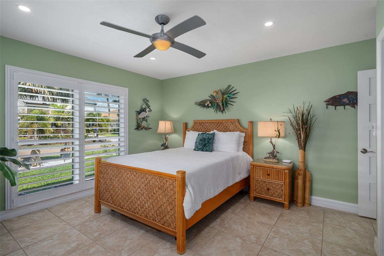 BAYWAY ISLES - Residential