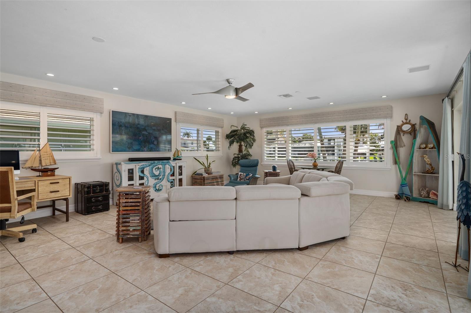 BAYWAY ISLES - Residential