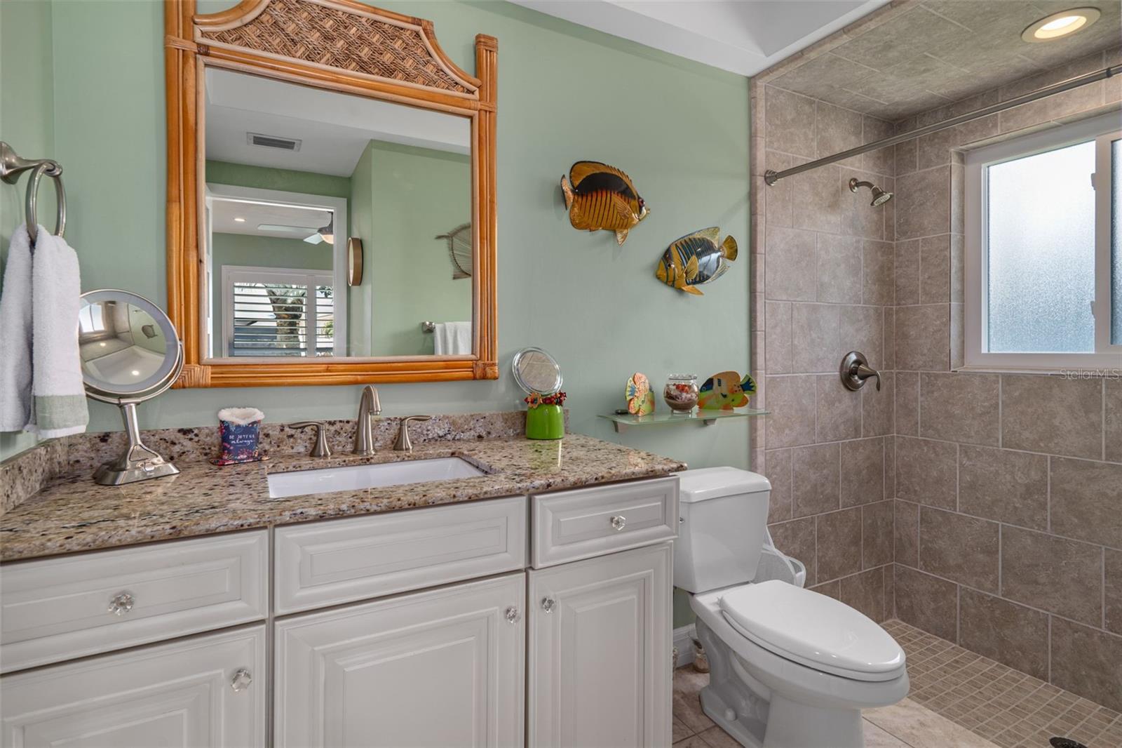 BAYWAY ISLES - Residential