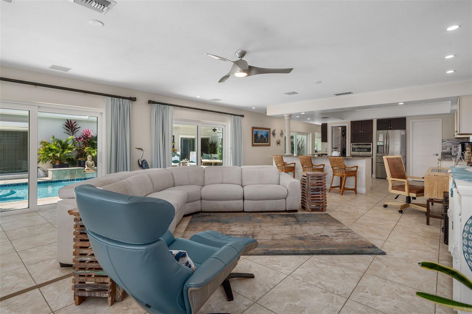 BAYWAY ISLES - Residential