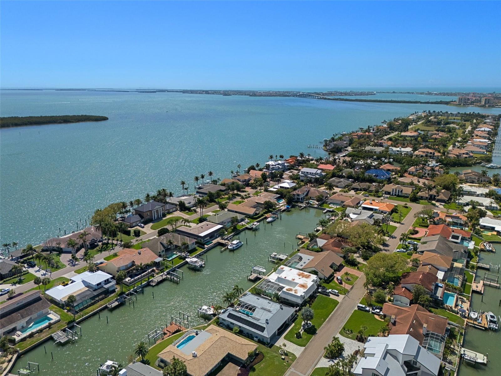 BAYWAY ISLES - Residential