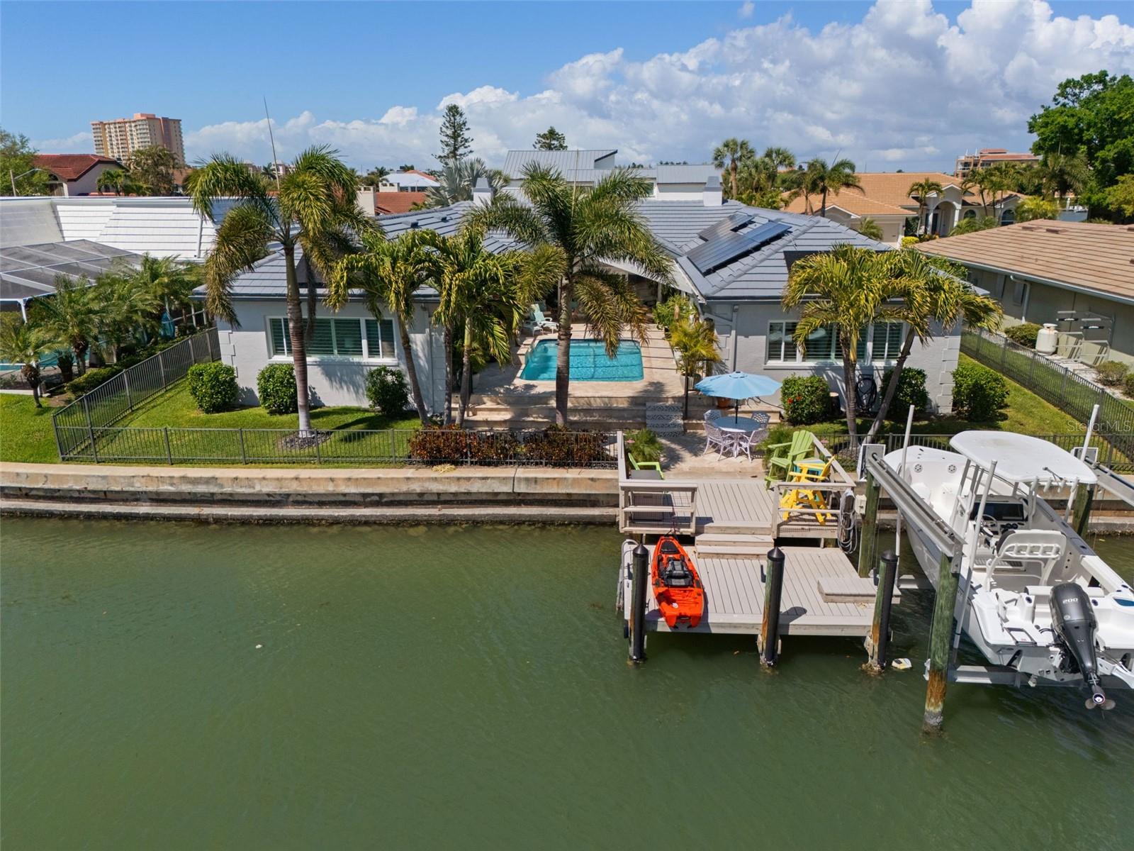 BAYWAY ISLES - Residential