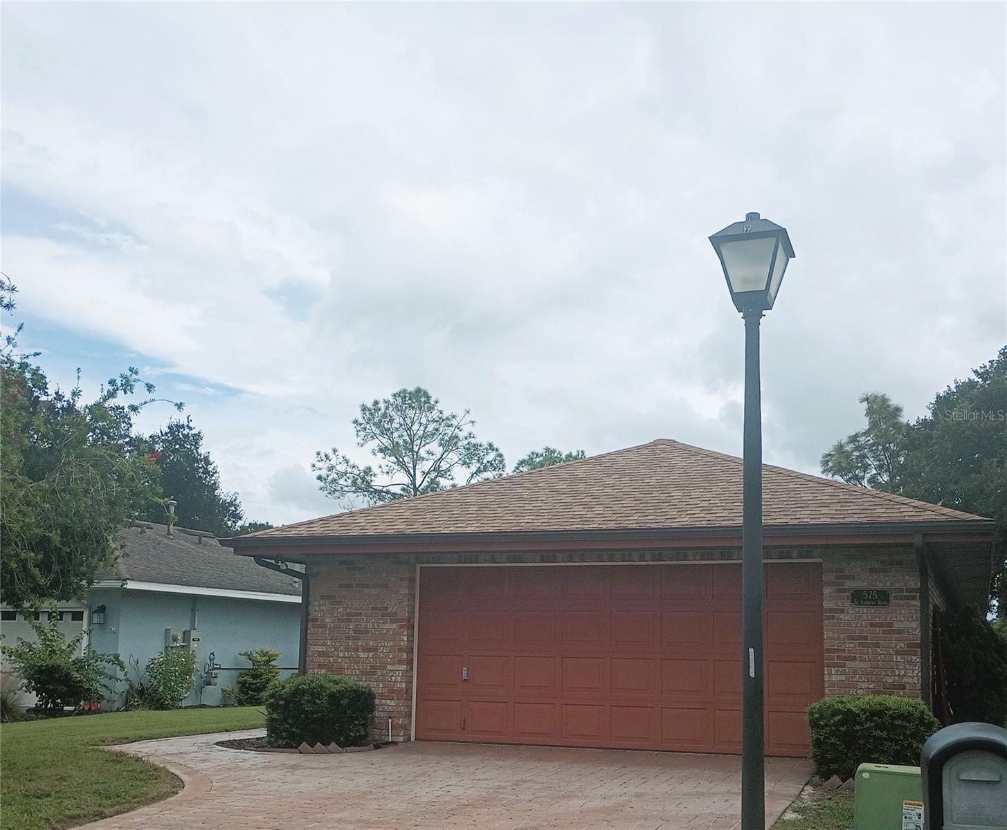 575 SAINT ANDREWS ROAD
