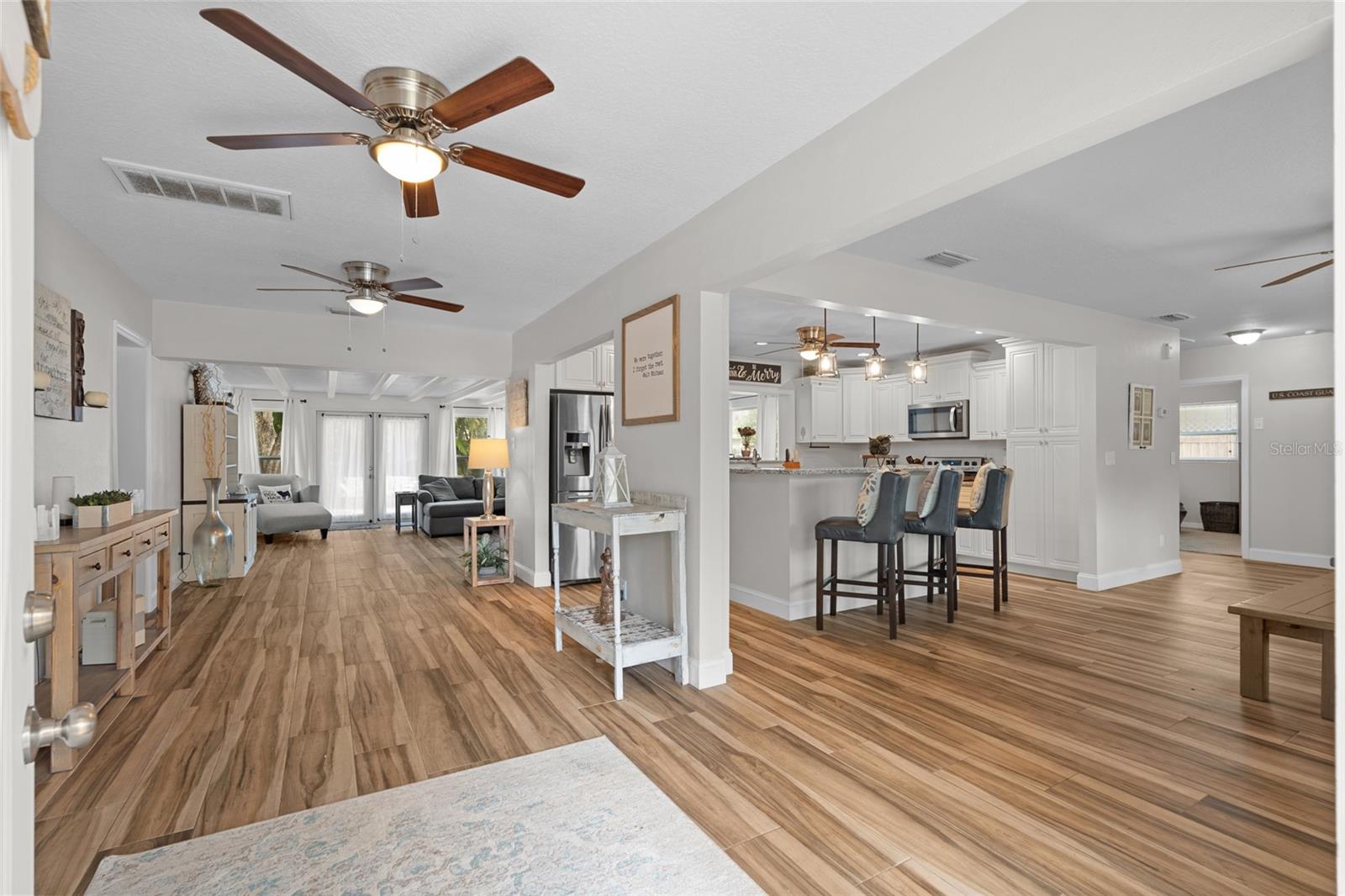2979 DEL RIO DRIVE