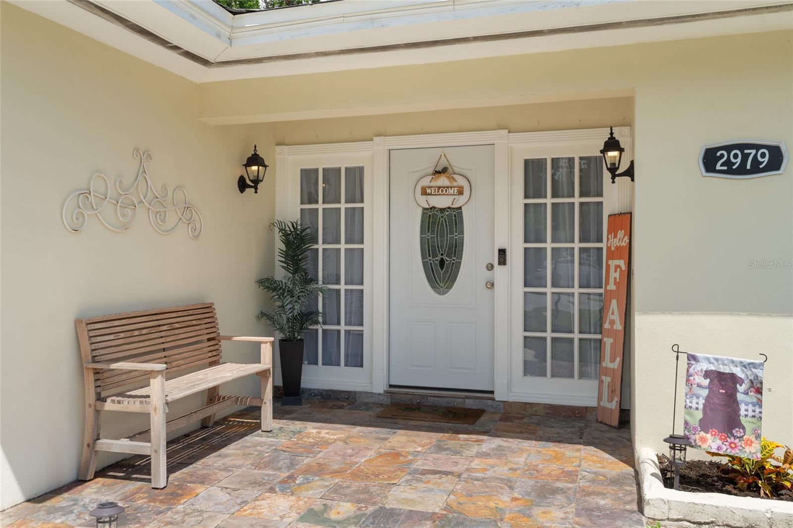 2979 DEL RIO DRIVE