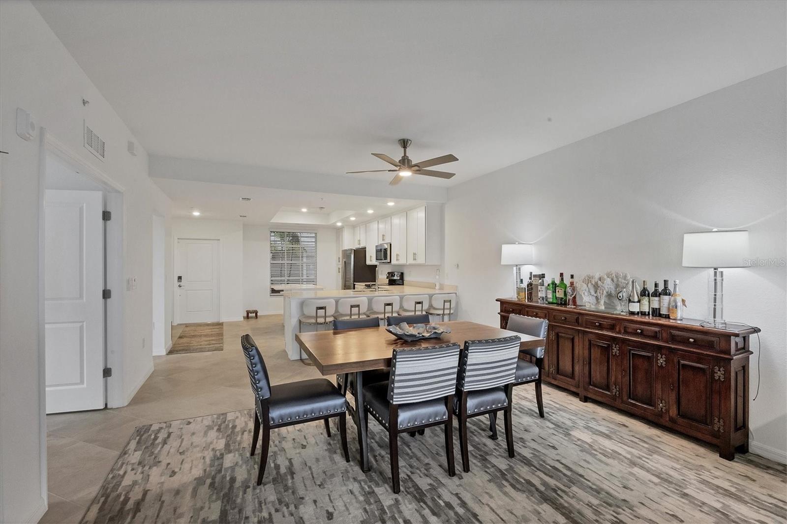 WELLEN PARK GOLF & COUNTRY CLUB - Residential Lease