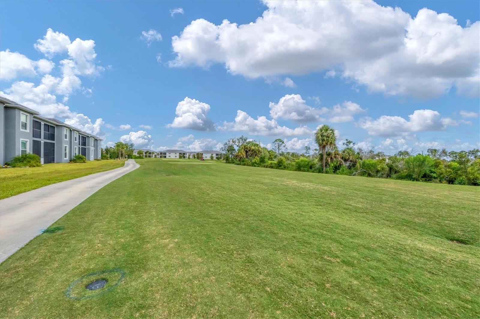 WELLEN PARK GOLF & COUNTRY CLUB - Residential Lease