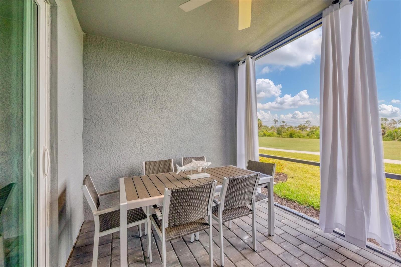 WELLEN PARK GOLF & COUNTRY CLUB - Residential Lease
