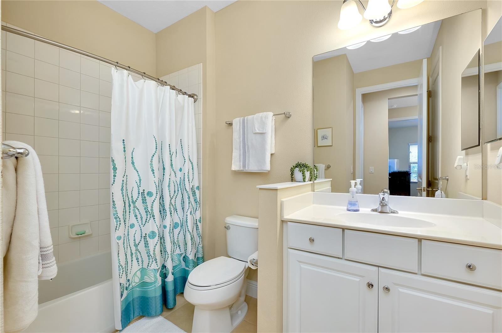 GRAND PALM PH 3A - Residential