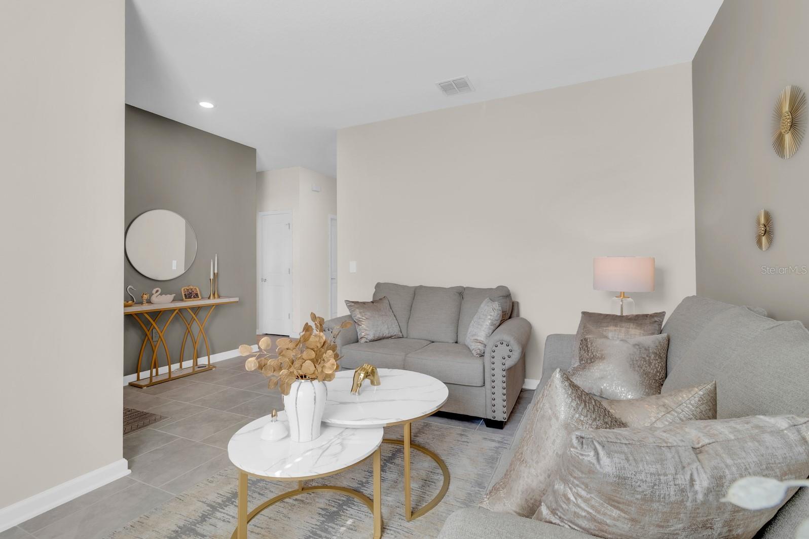 PINE GLEN PH 4 - Residential