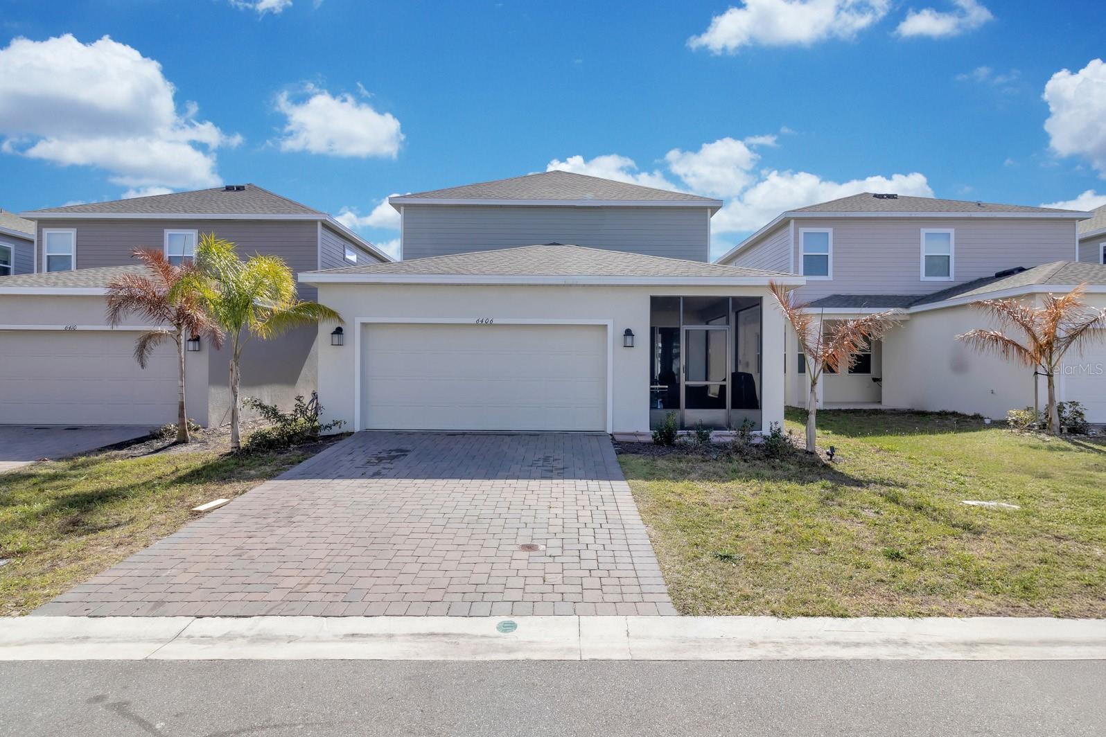 PINE GLEN PH 4 - Residential