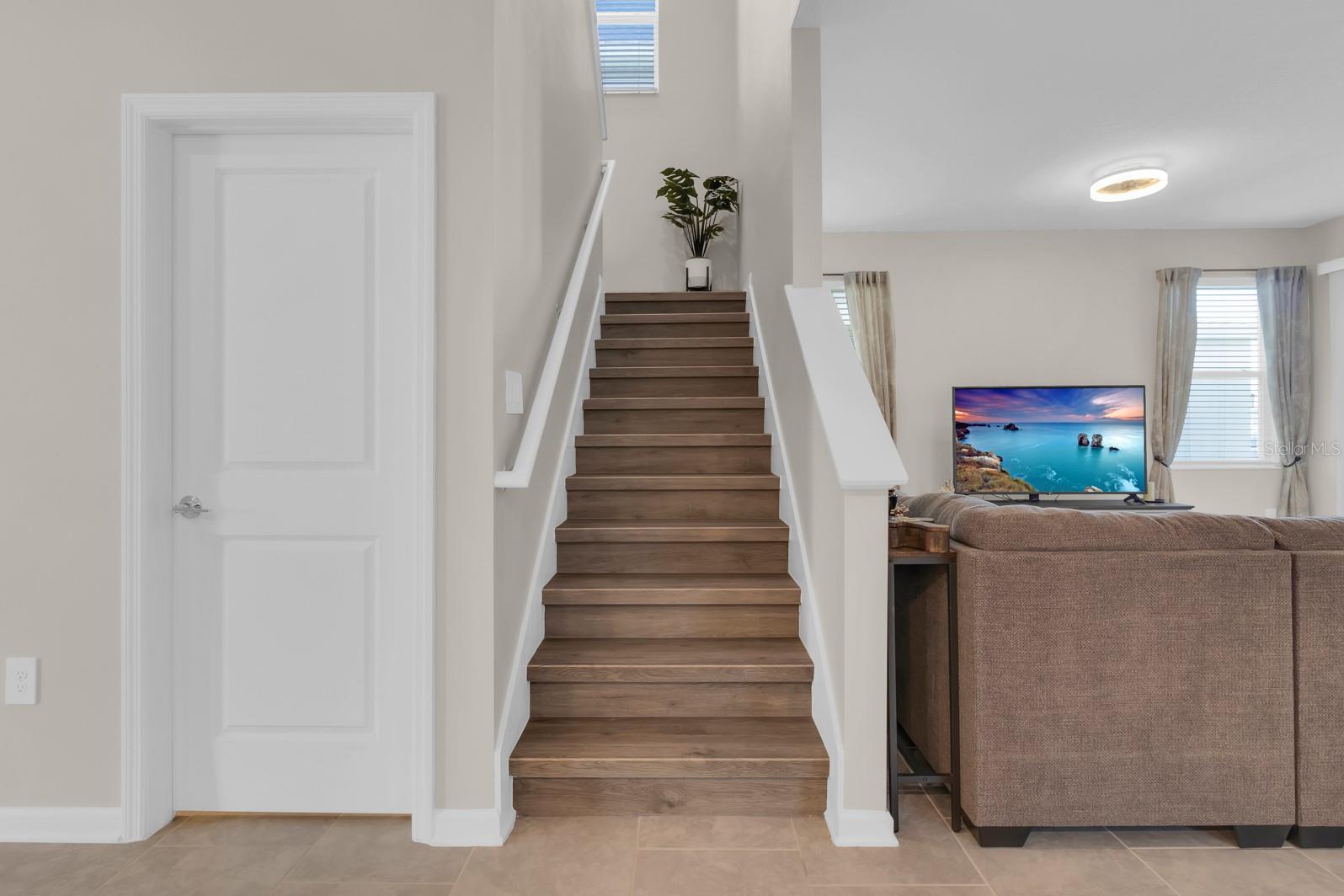 PINE GLEN PH 4 - Residential