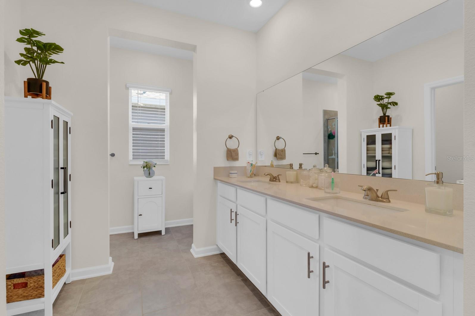 PINE GLEN PH 4 - Residential