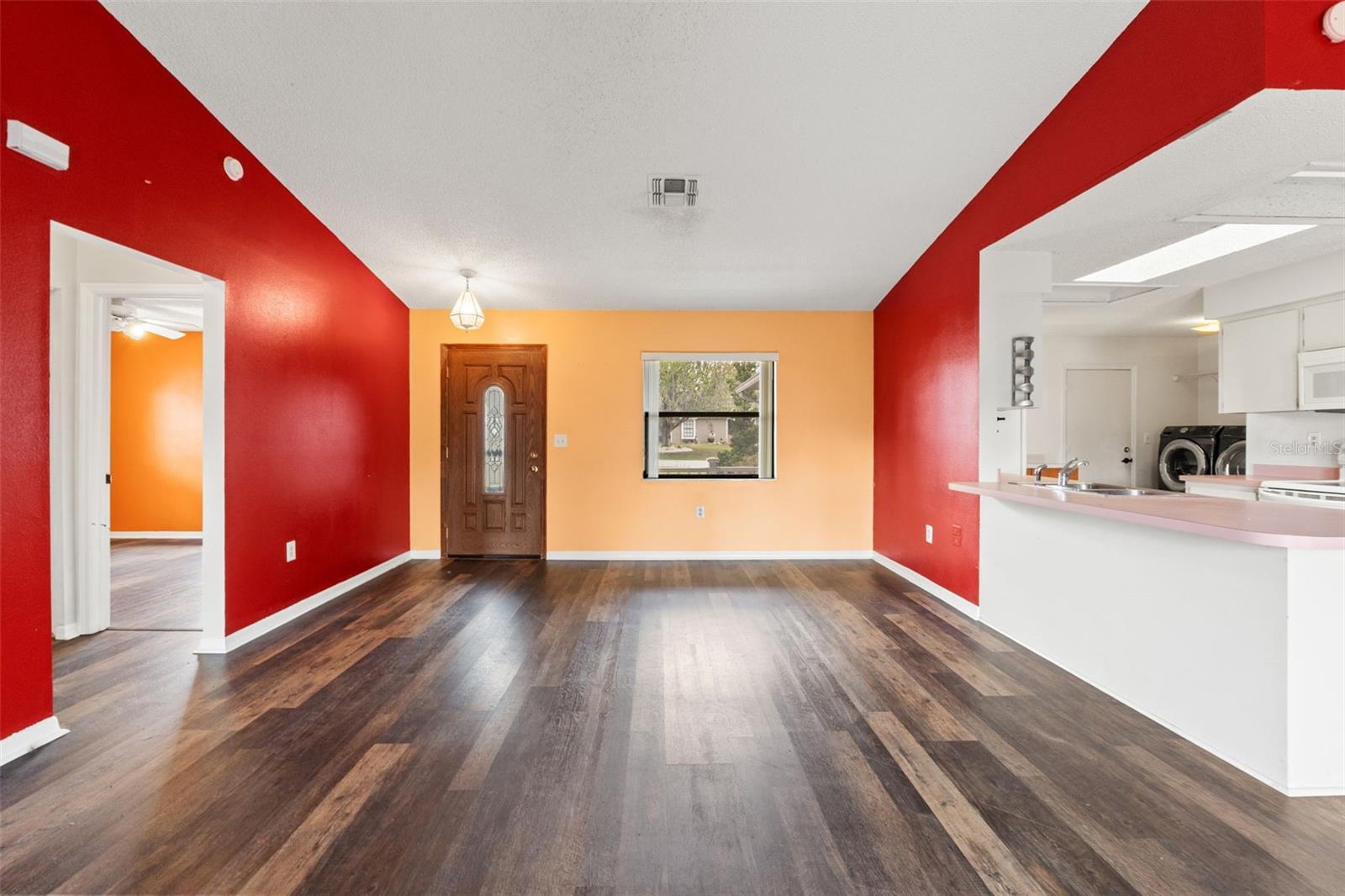 SPRING HILL - Residential