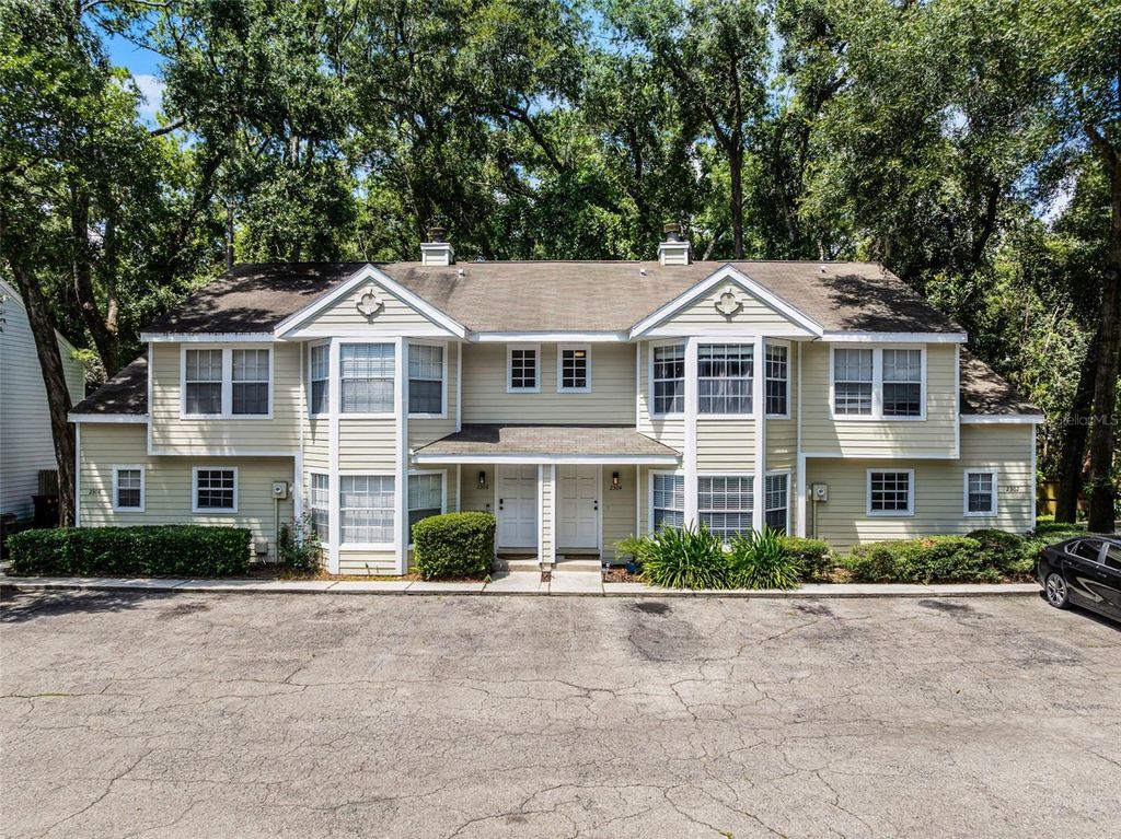 Photo of 2304 SW 73rd Terrace, Gainesville, FL 32607 (MLS # G5100753)