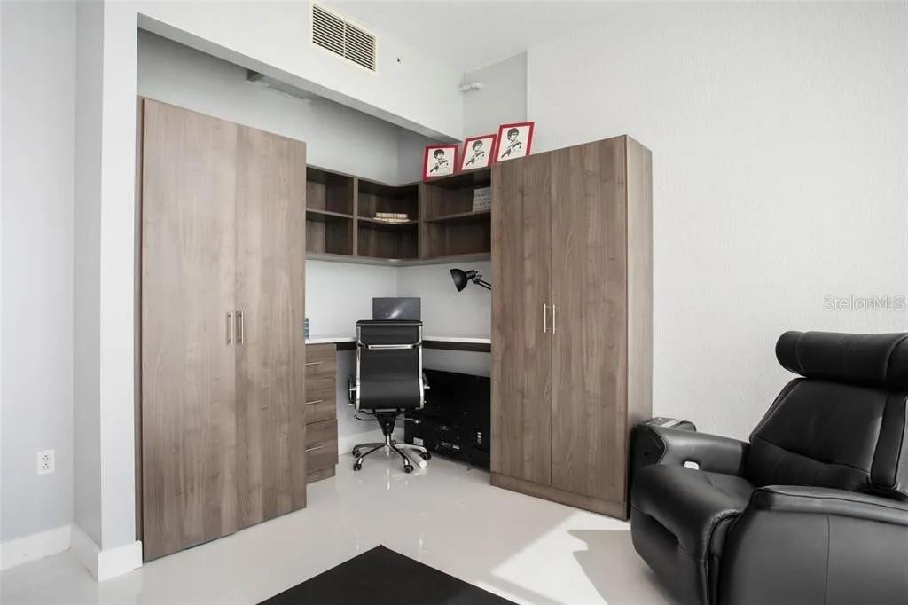 VUE/LK EOLA - Residential Lease