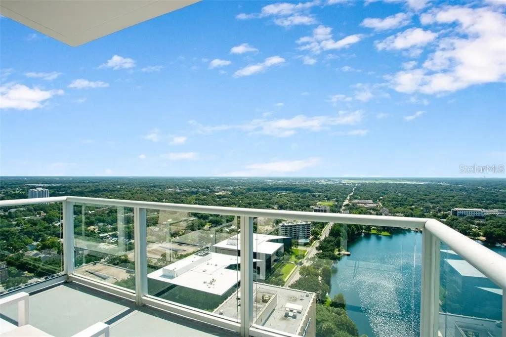 VUE/LK EOLA - Residential Lease