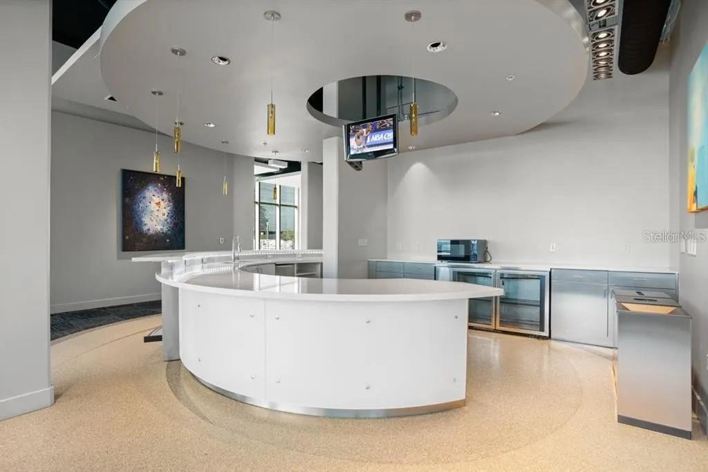 VUE/LK EOLA - Residential Lease