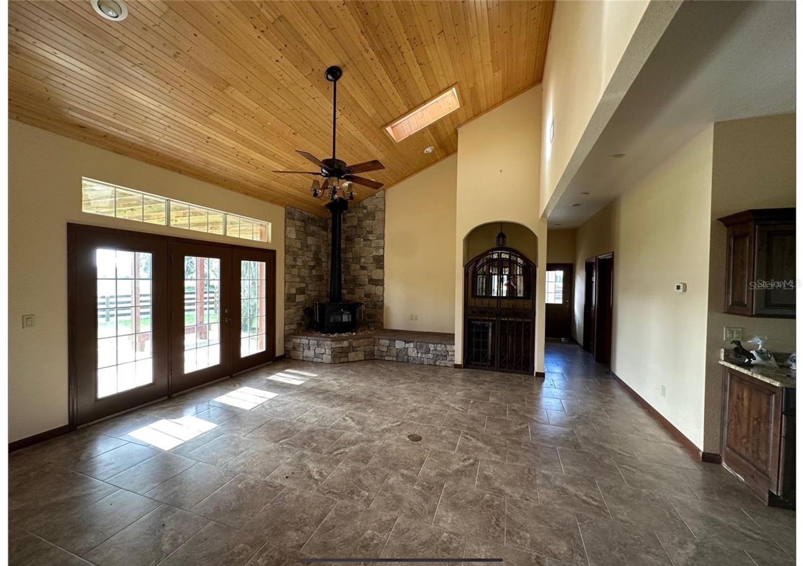 FAIRFIELD FARMS - Residential