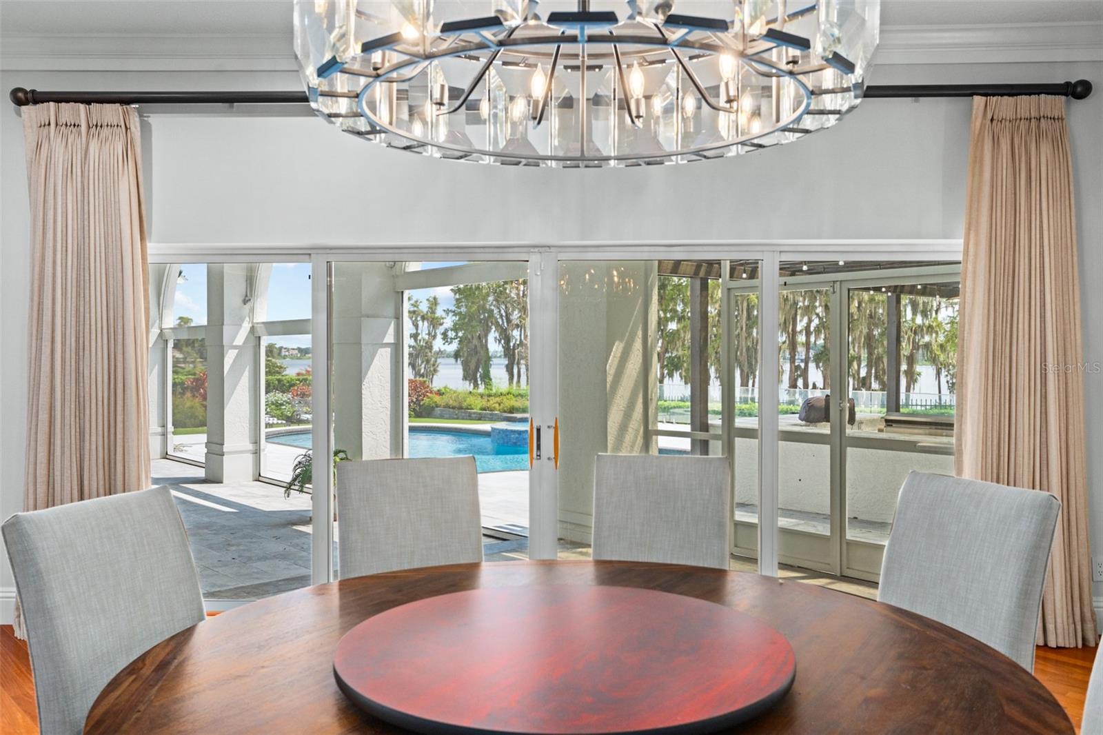 ISLEWORTH - Residential