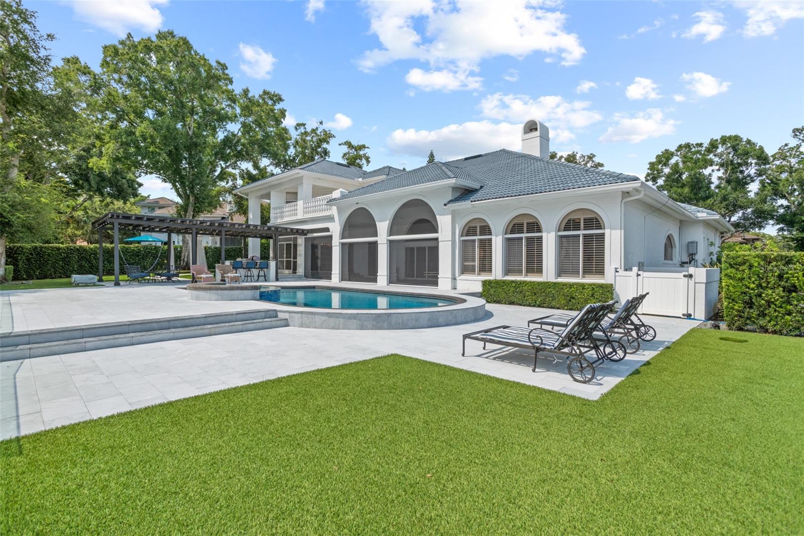 ISLEWORTH - Residential