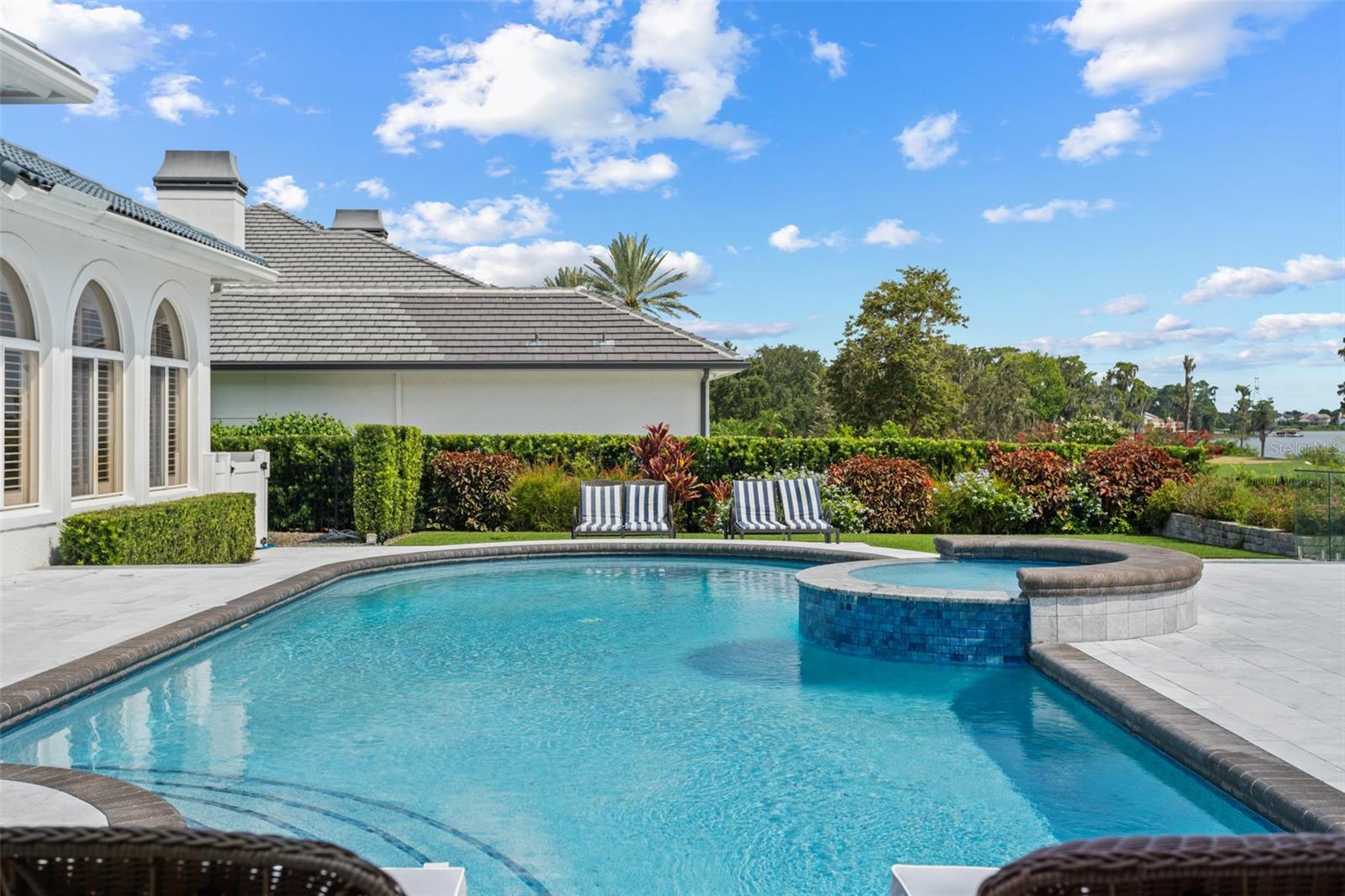 ISLEWORTH - Residential