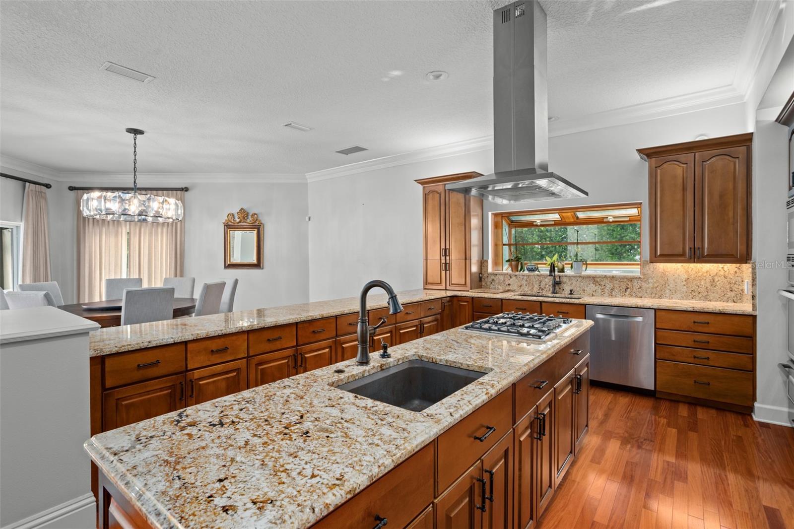 ISLEWORTH - Residential