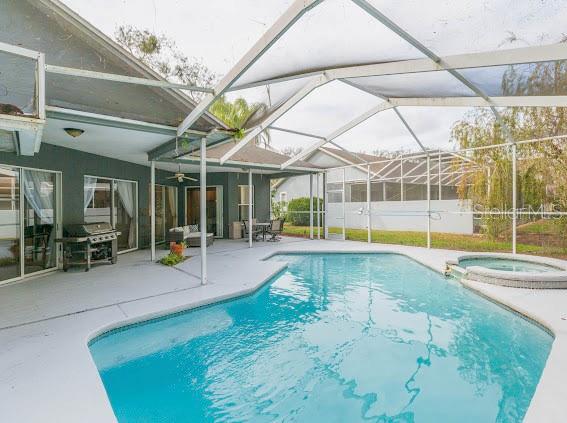 WOODRIDGE - Residential