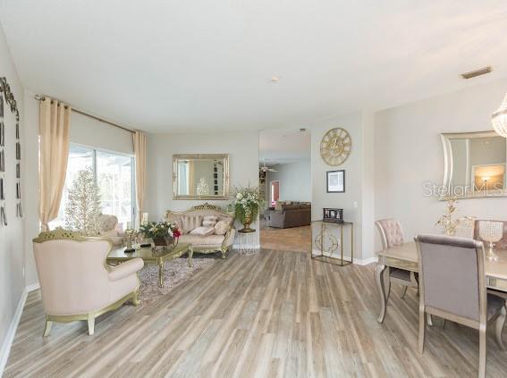 WOODRIDGE - Residential