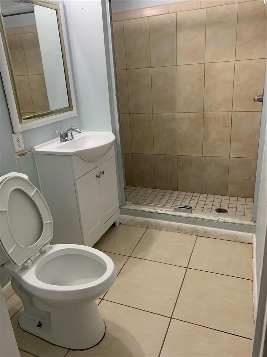 RIVERBEND MANOR - Residential