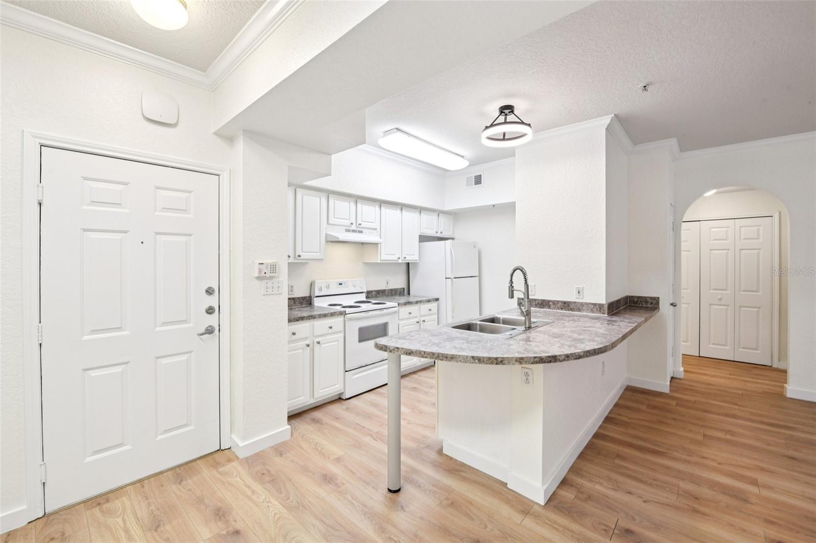 UPTOWN PLACE CONDO - Residential