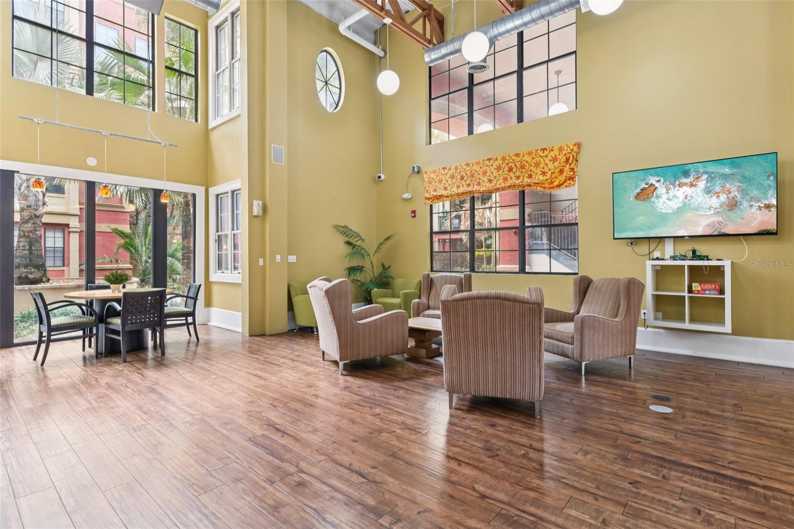 UPTOWN PLACE CONDO - Residential