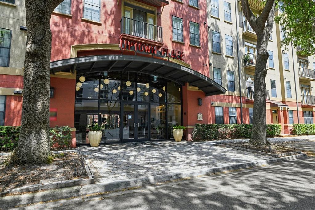 Photo of 911 N Orange Avenue #101, Orlando, FL 32801 (MLS # O6394187)