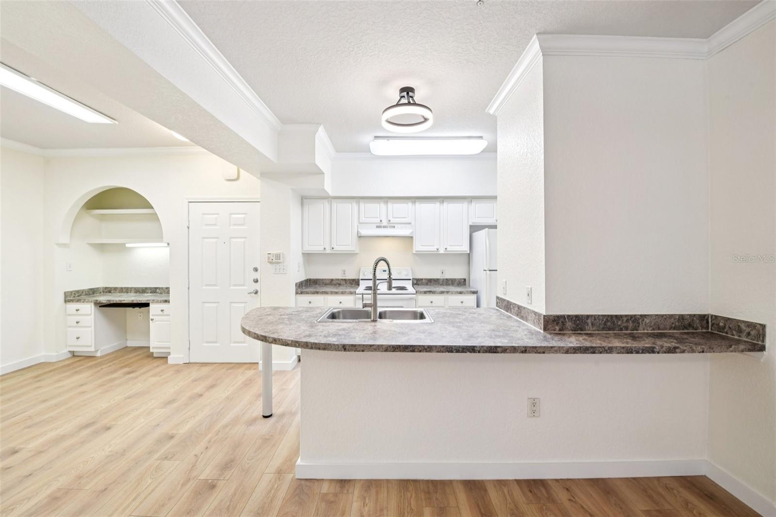 UPTOWN PLACE CONDO - Residential