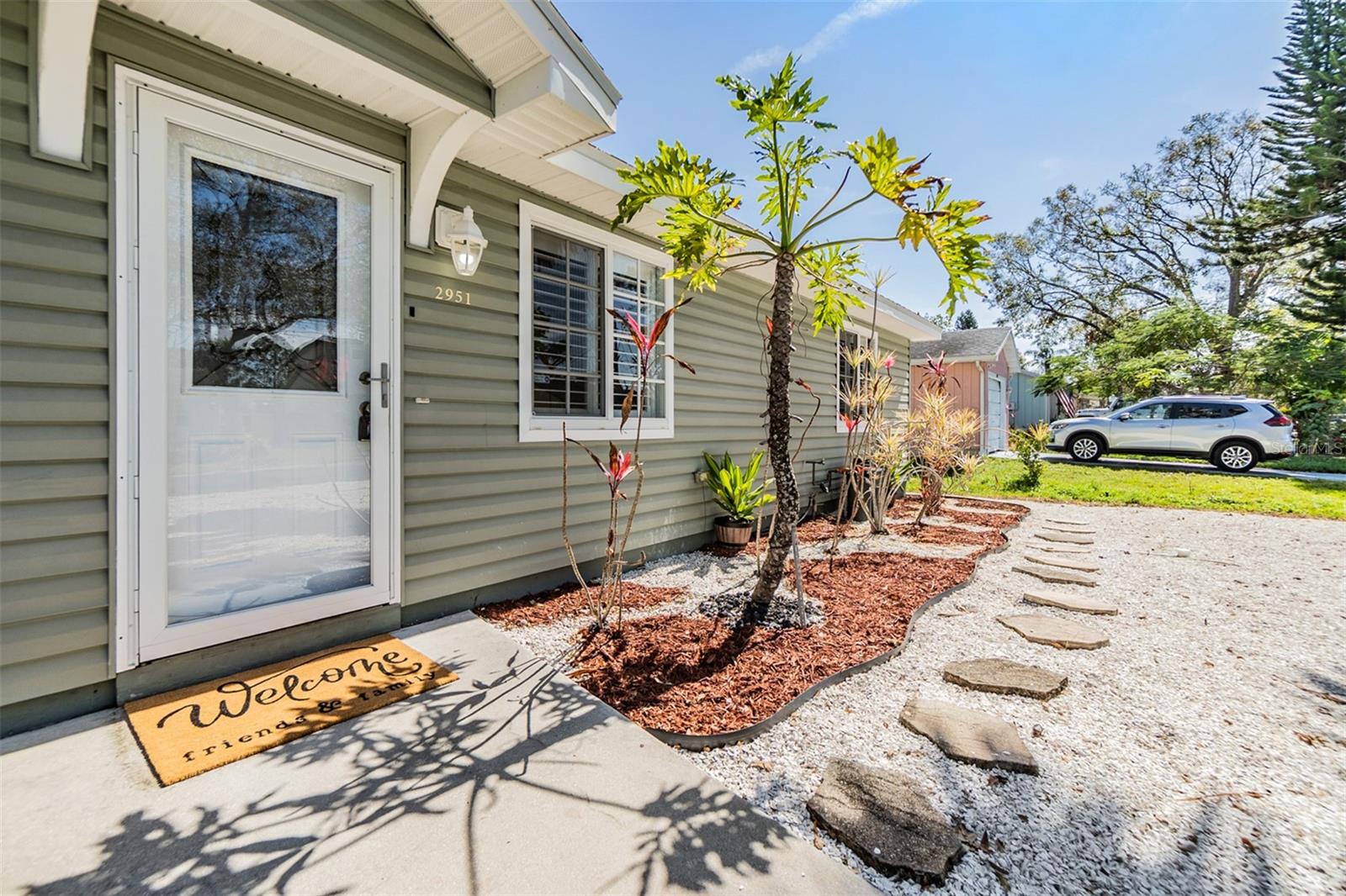 2951 BAY VIEW DR