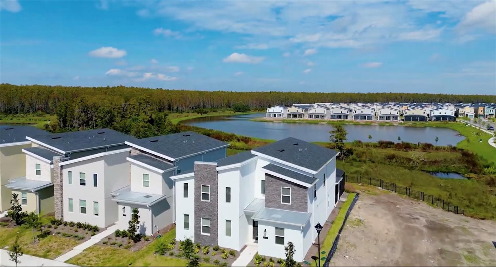 STOREY LAKE III - Residential