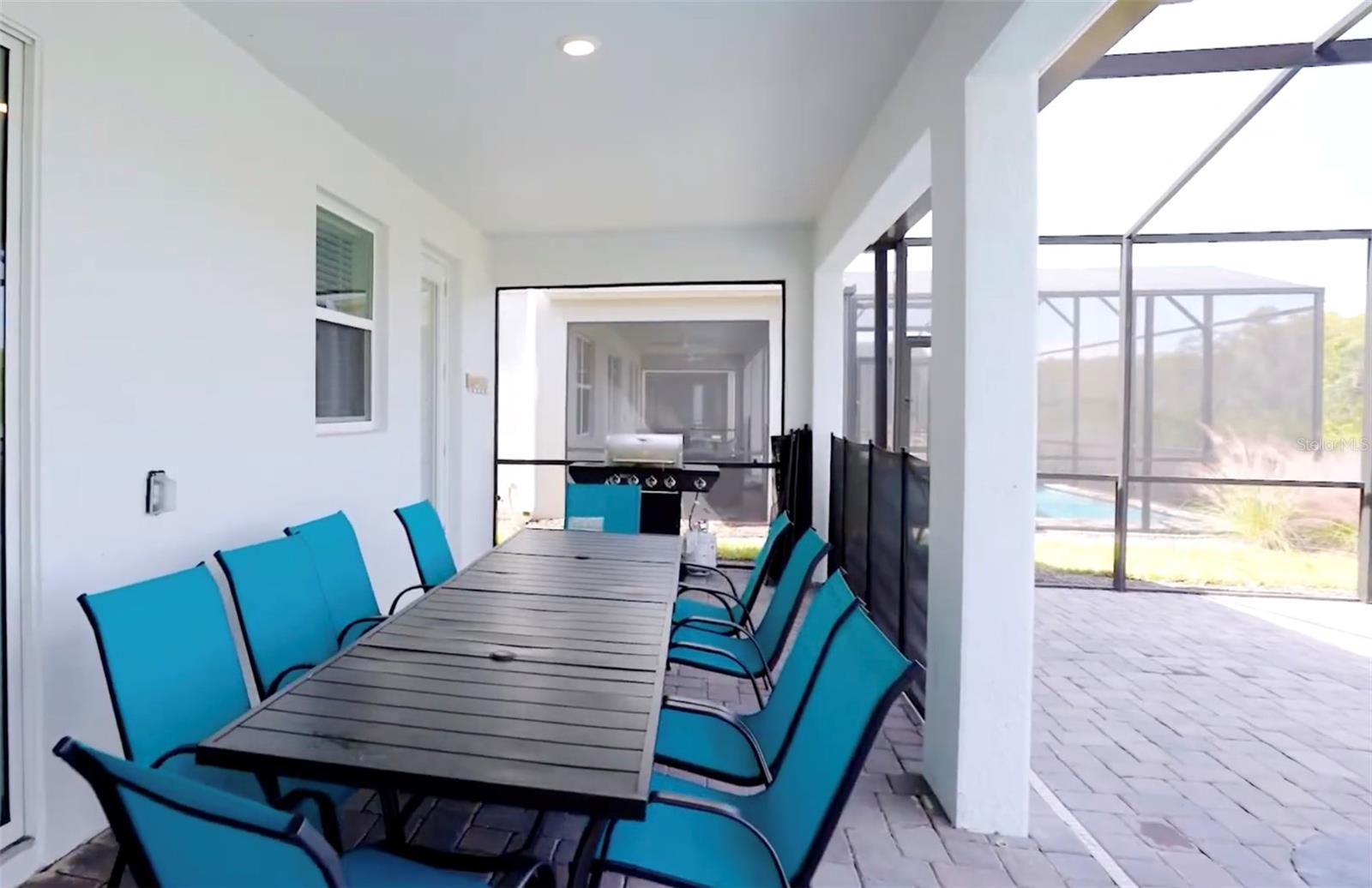 STOREY LAKE III - Residential